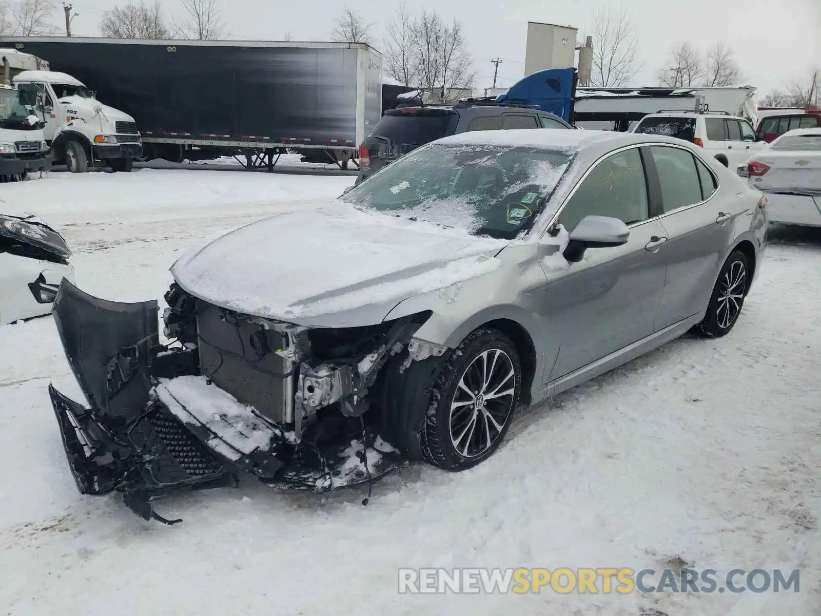 2 Photograph of a damaged car 4T1B11HK0KU264957 TOYOTA CAMRY 2019