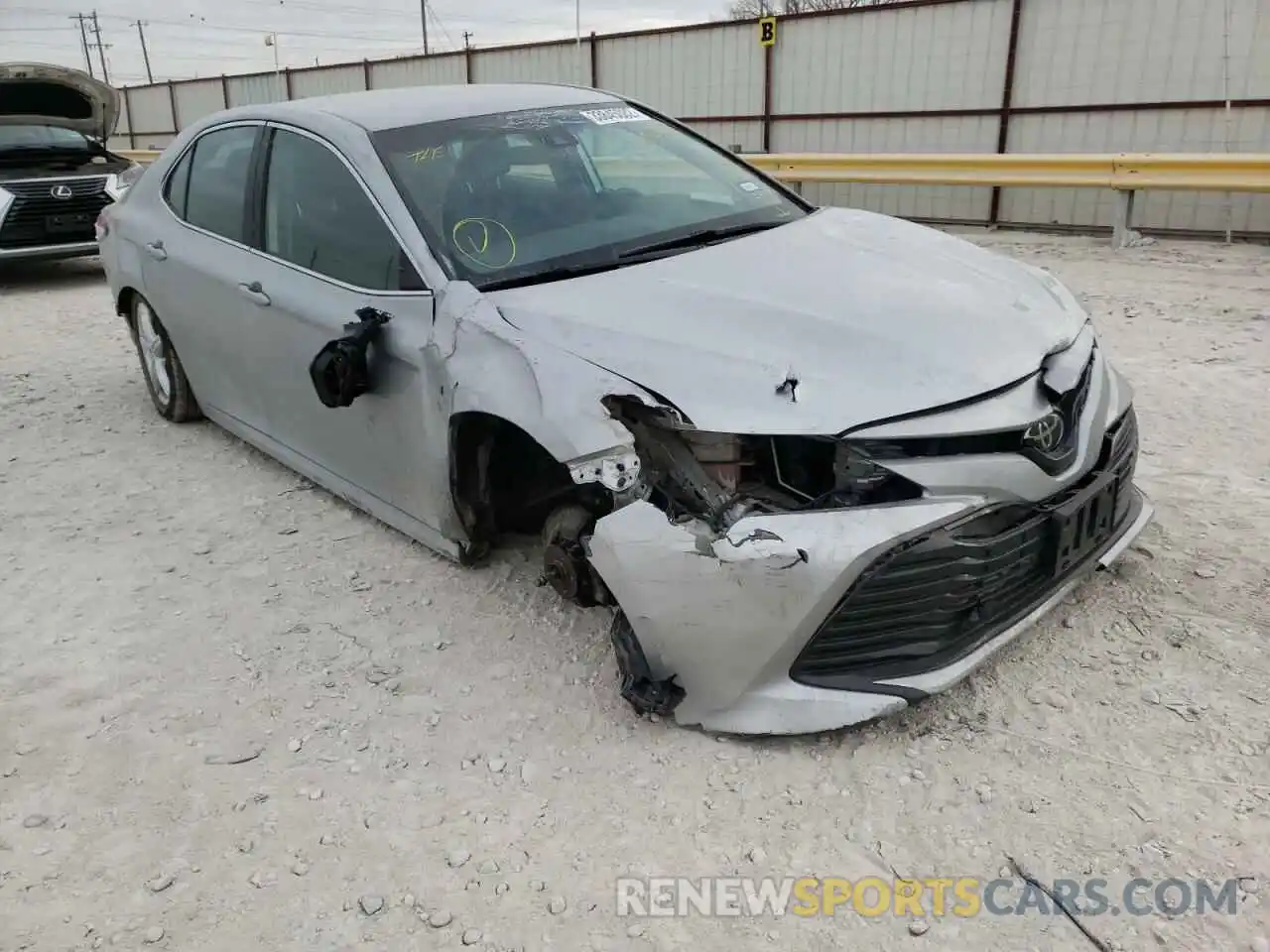 1 Photograph of a damaged car 4T1B11HK0KU265977 TOYOTA CAMRY 2019