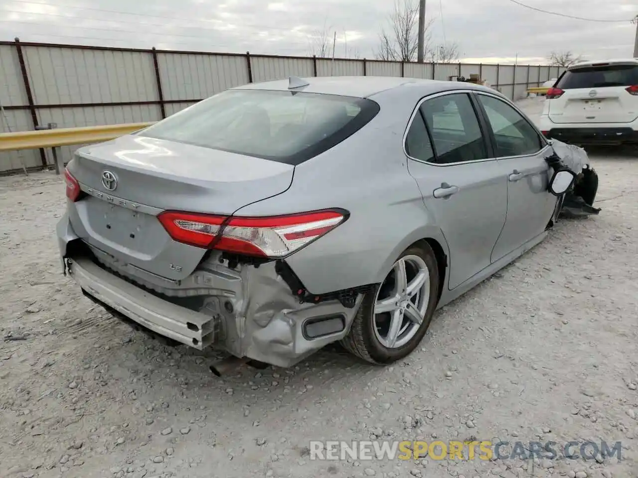 4 Photograph of a damaged car 4T1B11HK0KU265977 TOYOTA CAMRY 2019