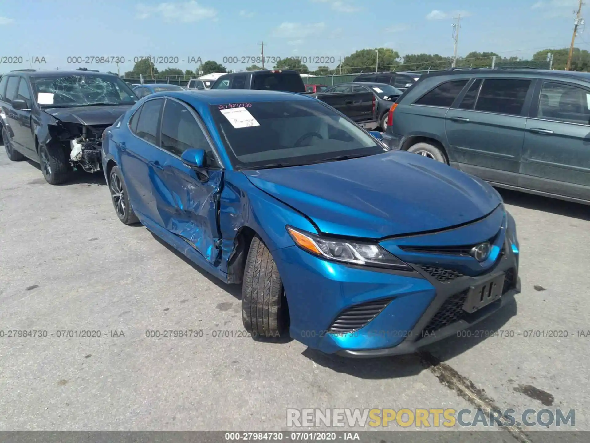 1 Photograph of a damaged car 4T1B11HK0KU266370 TOYOTA CAMRY 2019