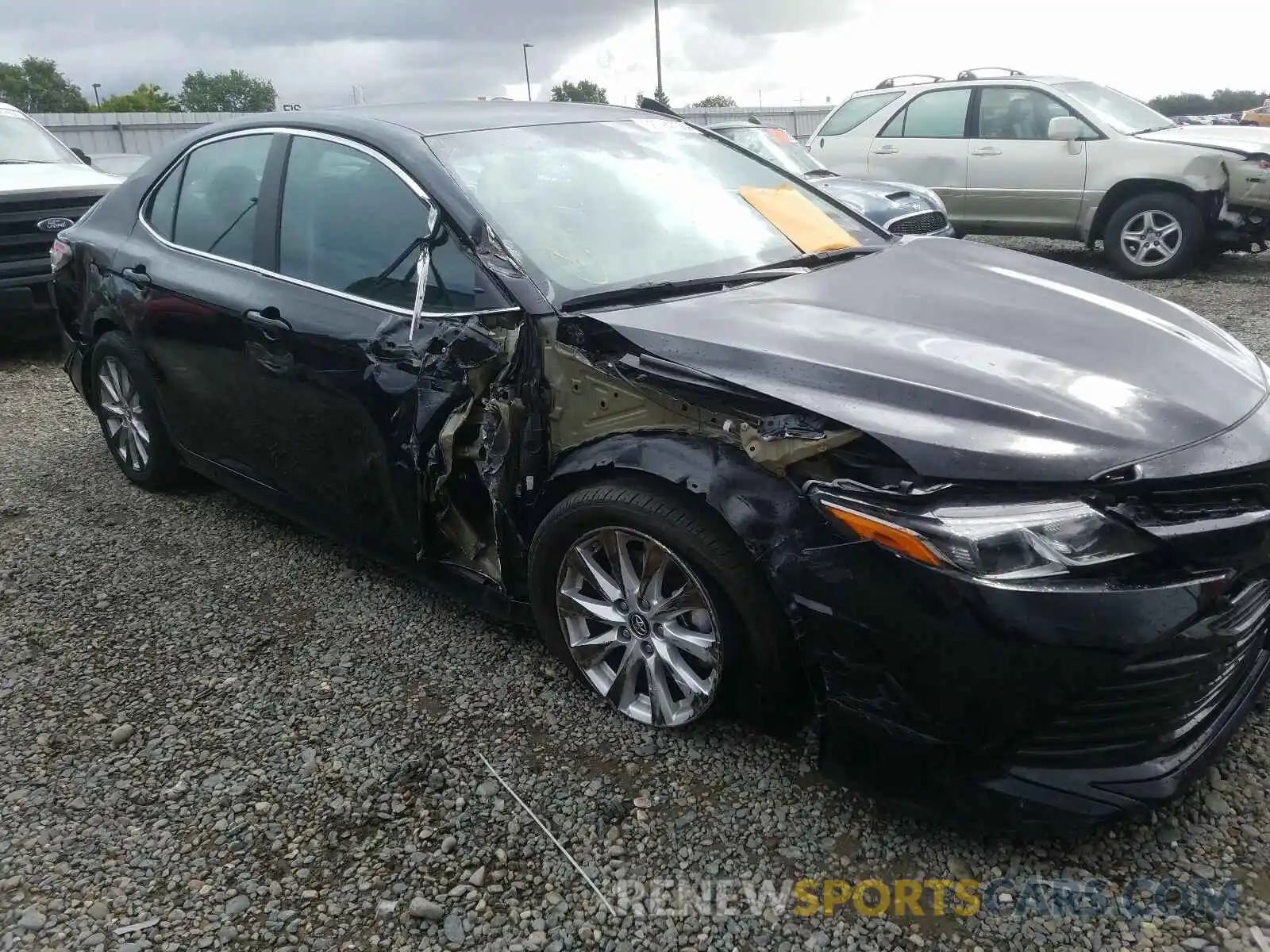 9 Photograph of a damaged car 4T1B11HK0KU267129 TOYOTA CAMRY 2019