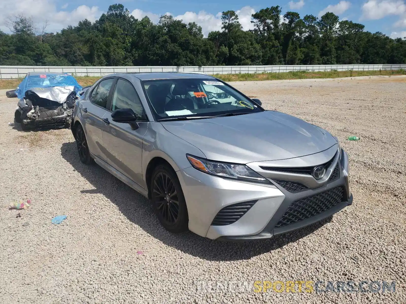 1 Photograph of a damaged car 4T1B11HK0KU268524 TOYOTA CAMRY 2019