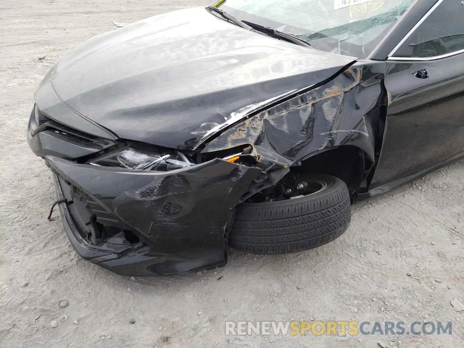 9 Photograph of a damaged car 4T1B11HK0KU270029 TOYOTA CAMRY 2019