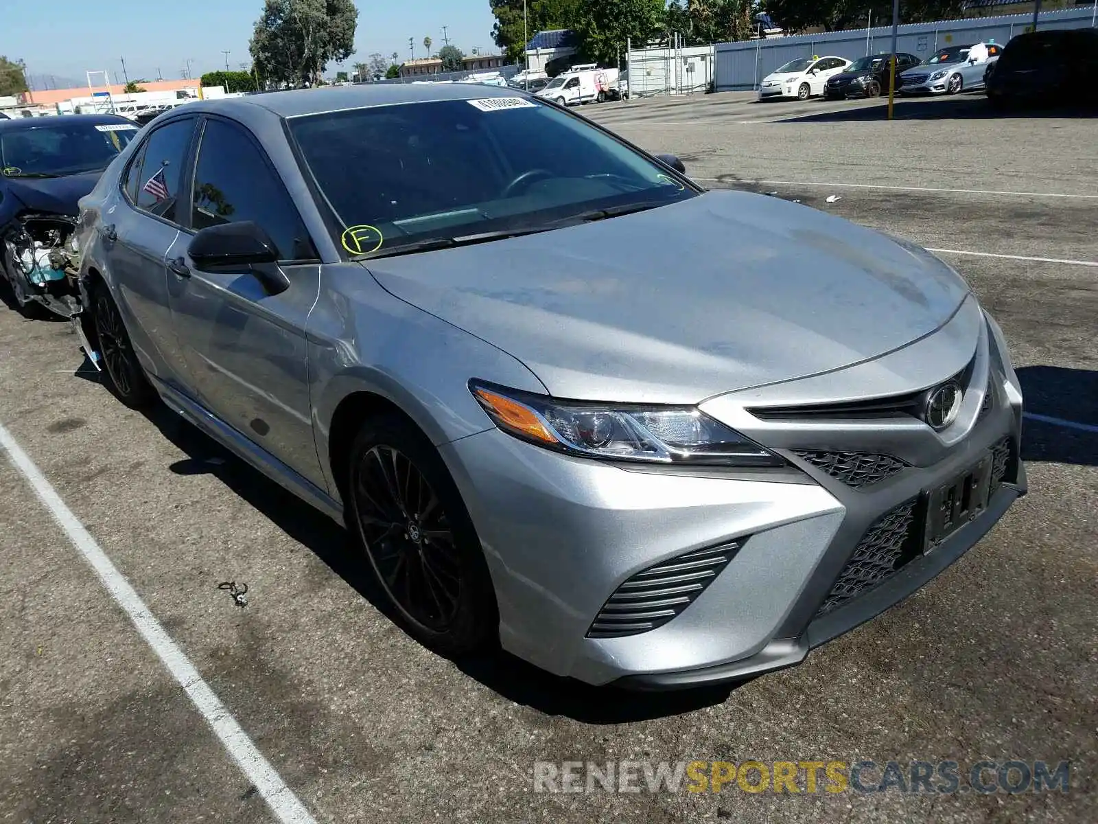 1 Photograph of a damaged car 4T1B11HK0KU271519 TOYOTA CAMRY 2019