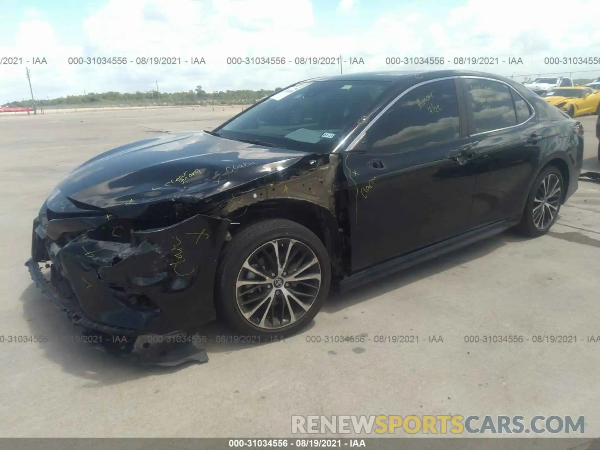 2 Photograph of a damaged car 4T1B11HK0KU274839 TOYOTA CAMRY 2019