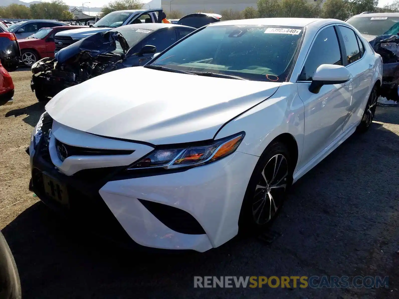 2 Photograph of a damaged car 4T1B11HK0KU282214 TOYOTA CAMRY 2019