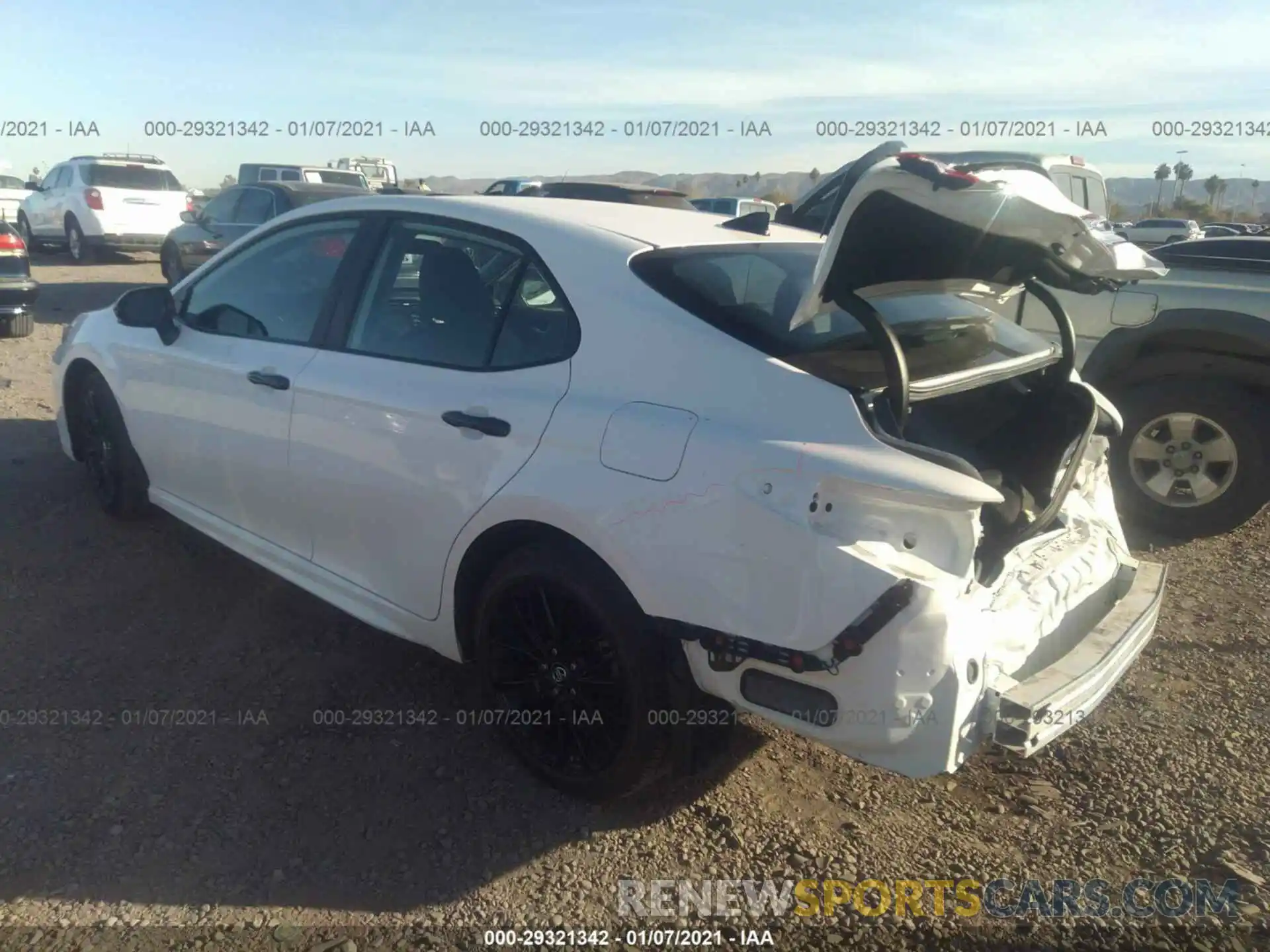 3 Photograph of a damaged car 4T1B11HK0KU286490 TOYOTA CAMRY 2019