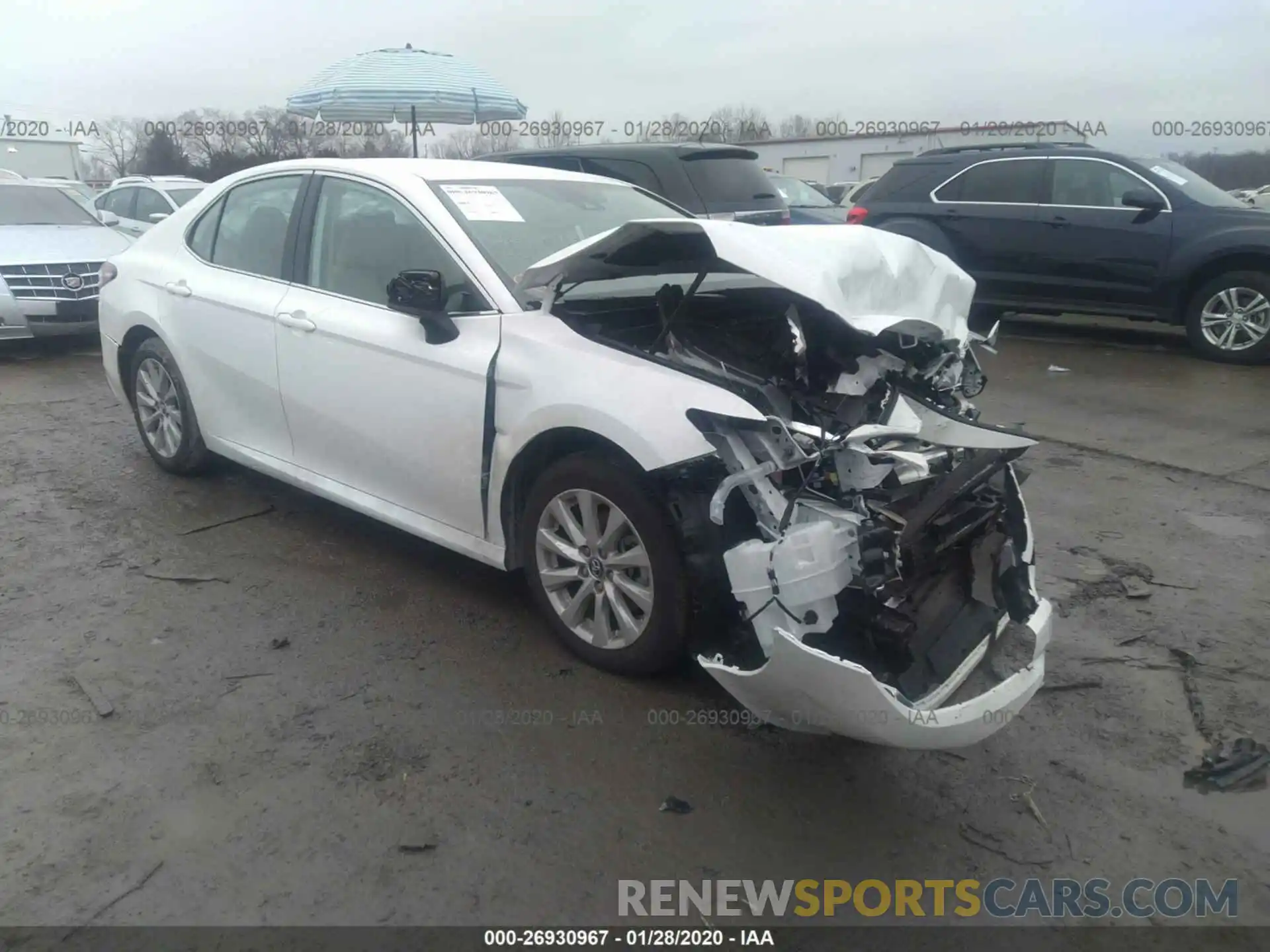 1 Photograph of a damaged car 4T1B11HK0KU289275 TOYOTA CAMRY 2019