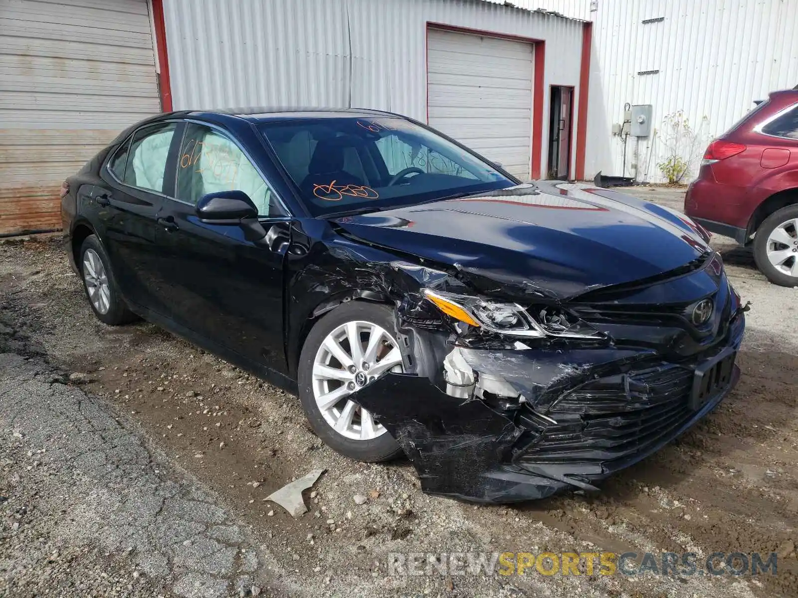 1 Photograph of a damaged car 4T1B11HK0KU289678 TOYOTA CAMRY 2019