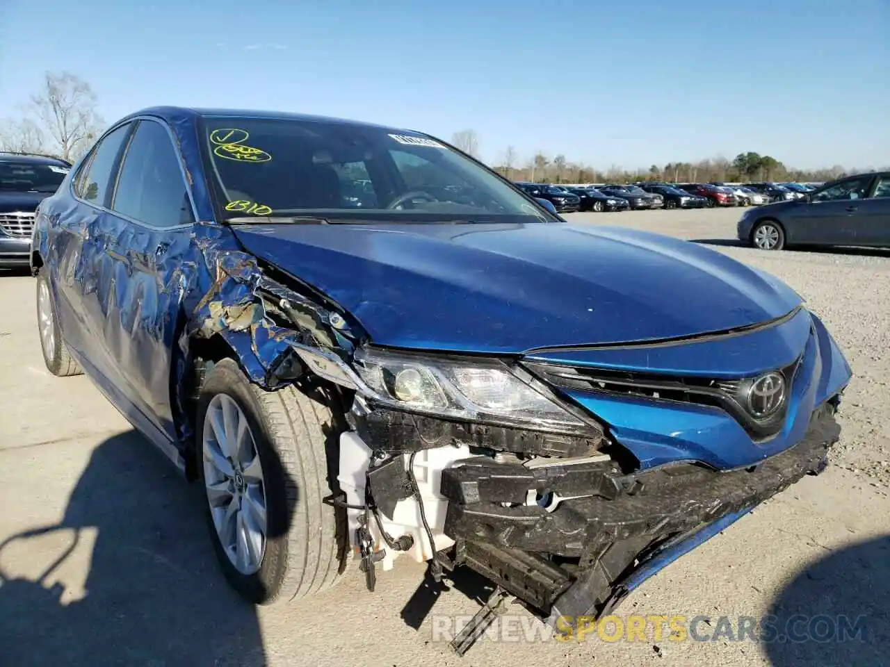 1 Photograph of a damaged car 4T1B11HK0KU290720 TOYOTA CAMRY 2019