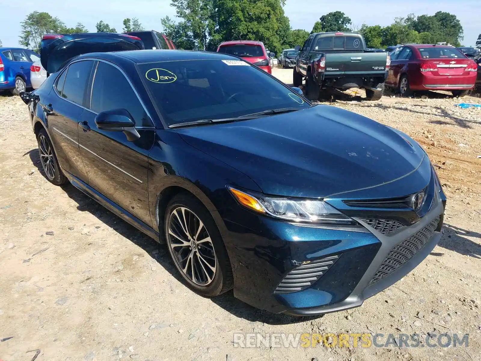 1 Photograph of a damaged car 4T1B11HK0KU291298 TOYOTA CAMRY 2019