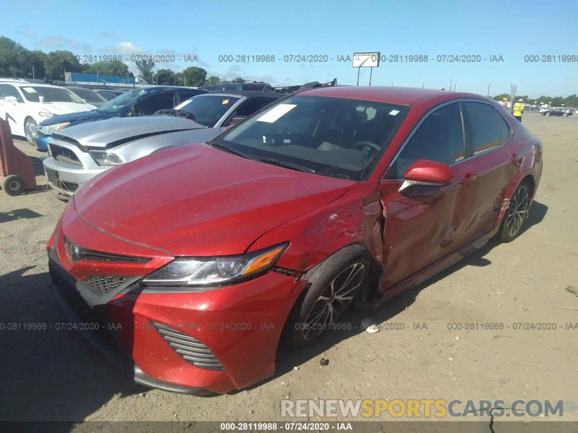 2 Photograph of a damaged car 4T1B11HK0KU293164 TOYOTA CAMRY 2019