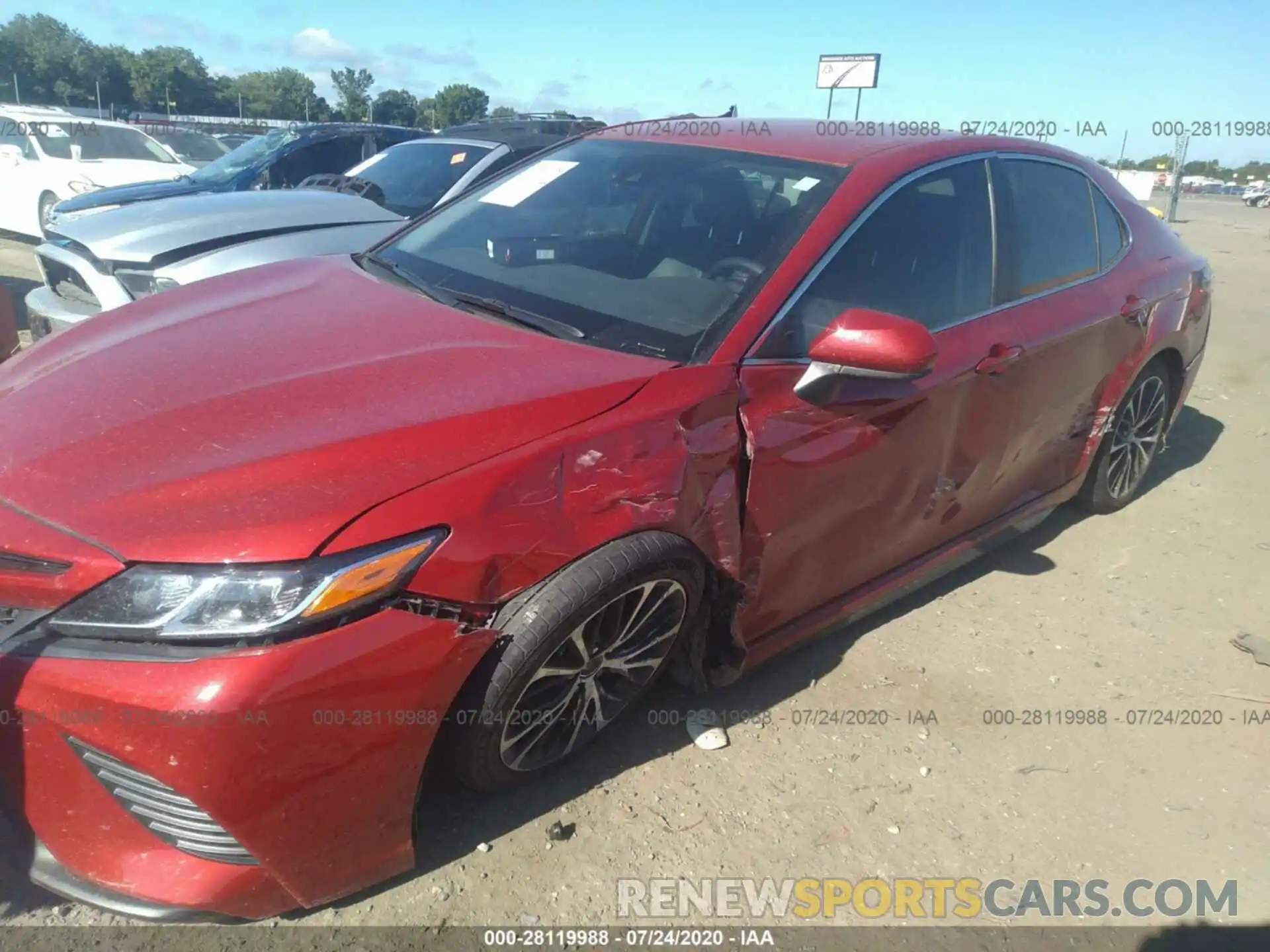 6 Photograph of a damaged car 4T1B11HK0KU293164 TOYOTA CAMRY 2019