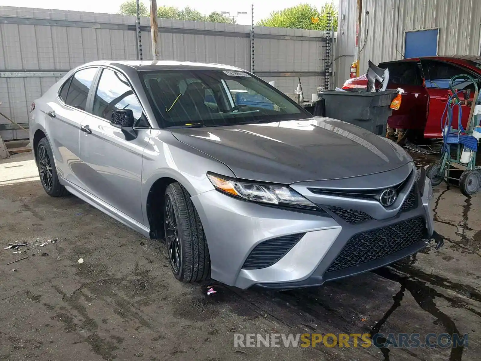 1 Photograph of a damaged car 4T1B11HK0KU295478 TOYOTA CAMRY 2019