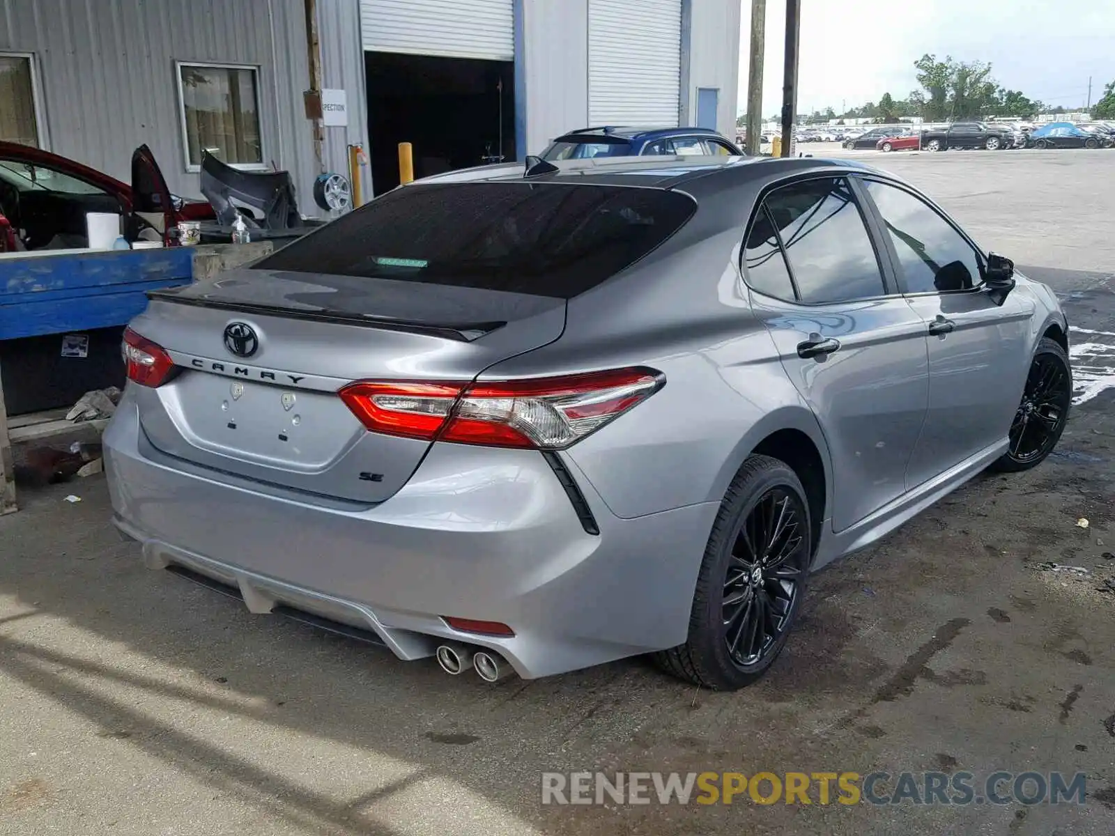 4 Photograph of a damaged car 4T1B11HK0KU295478 TOYOTA CAMRY 2019