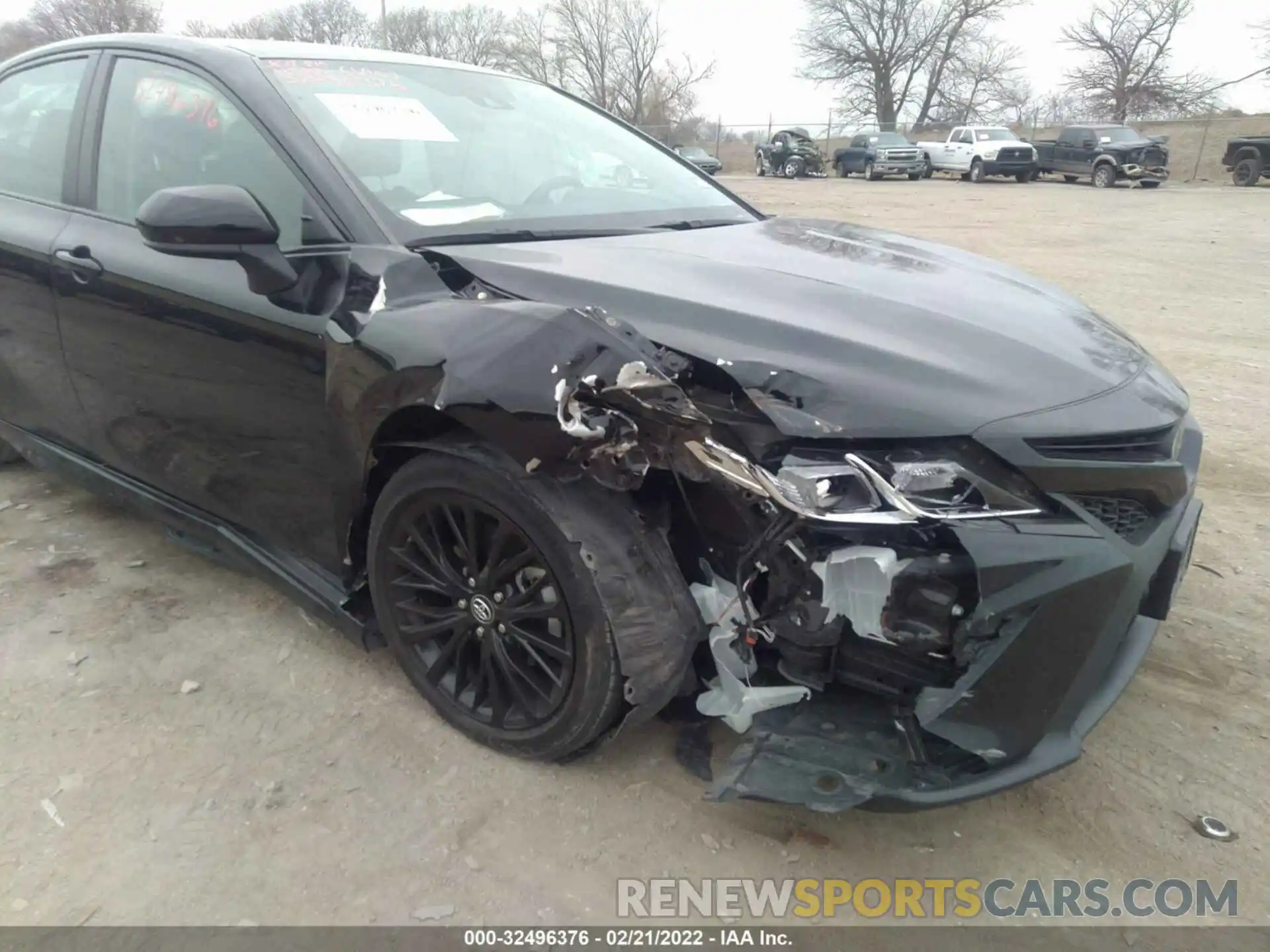 6 Photograph of a damaged car 4T1B11HK0KU297568 TOYOTA CAMRY 2019