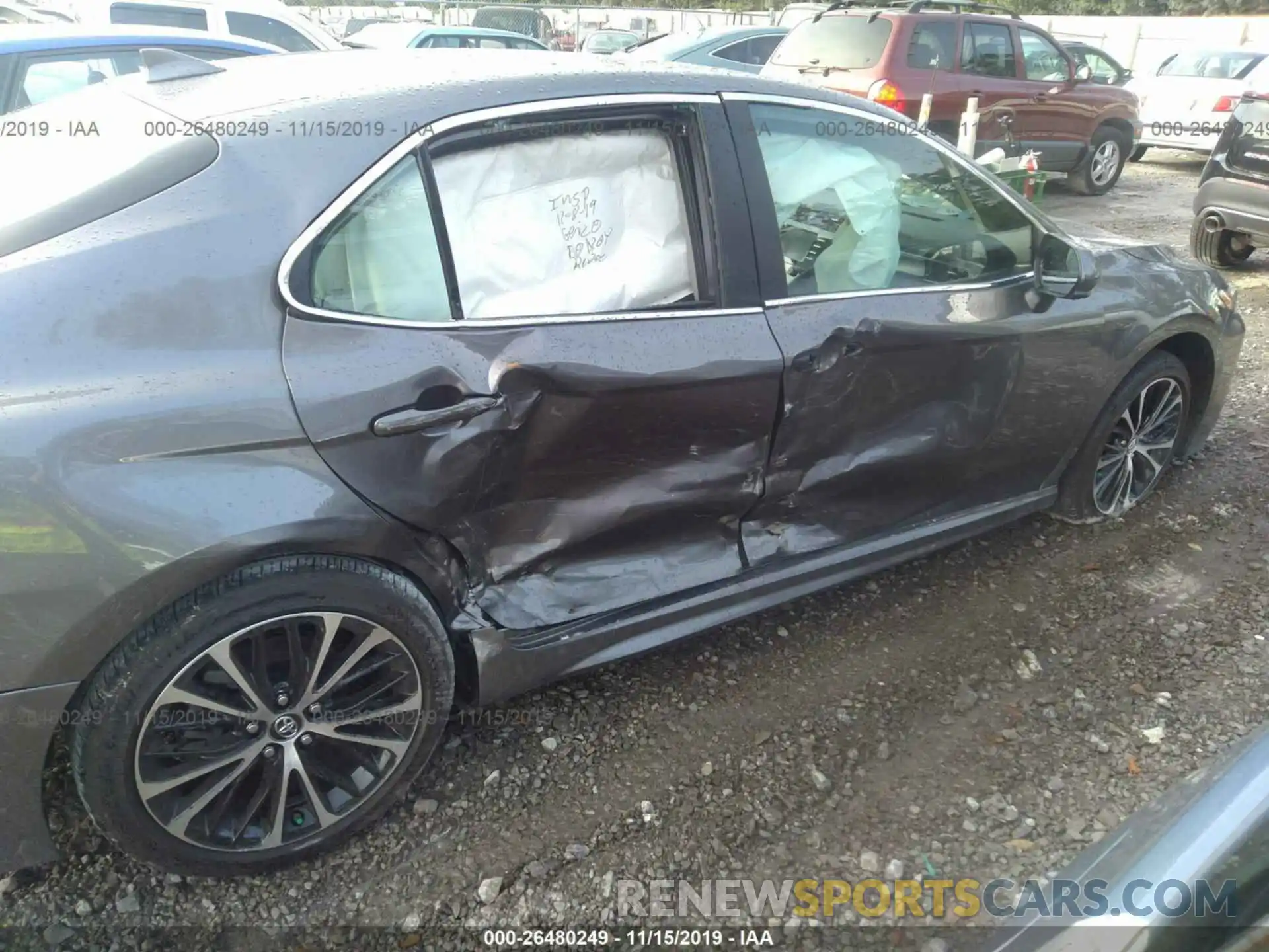 6 Photograph of a damaged car 4T1B11HK0KU679230 TOYOTA CAMRY 2019