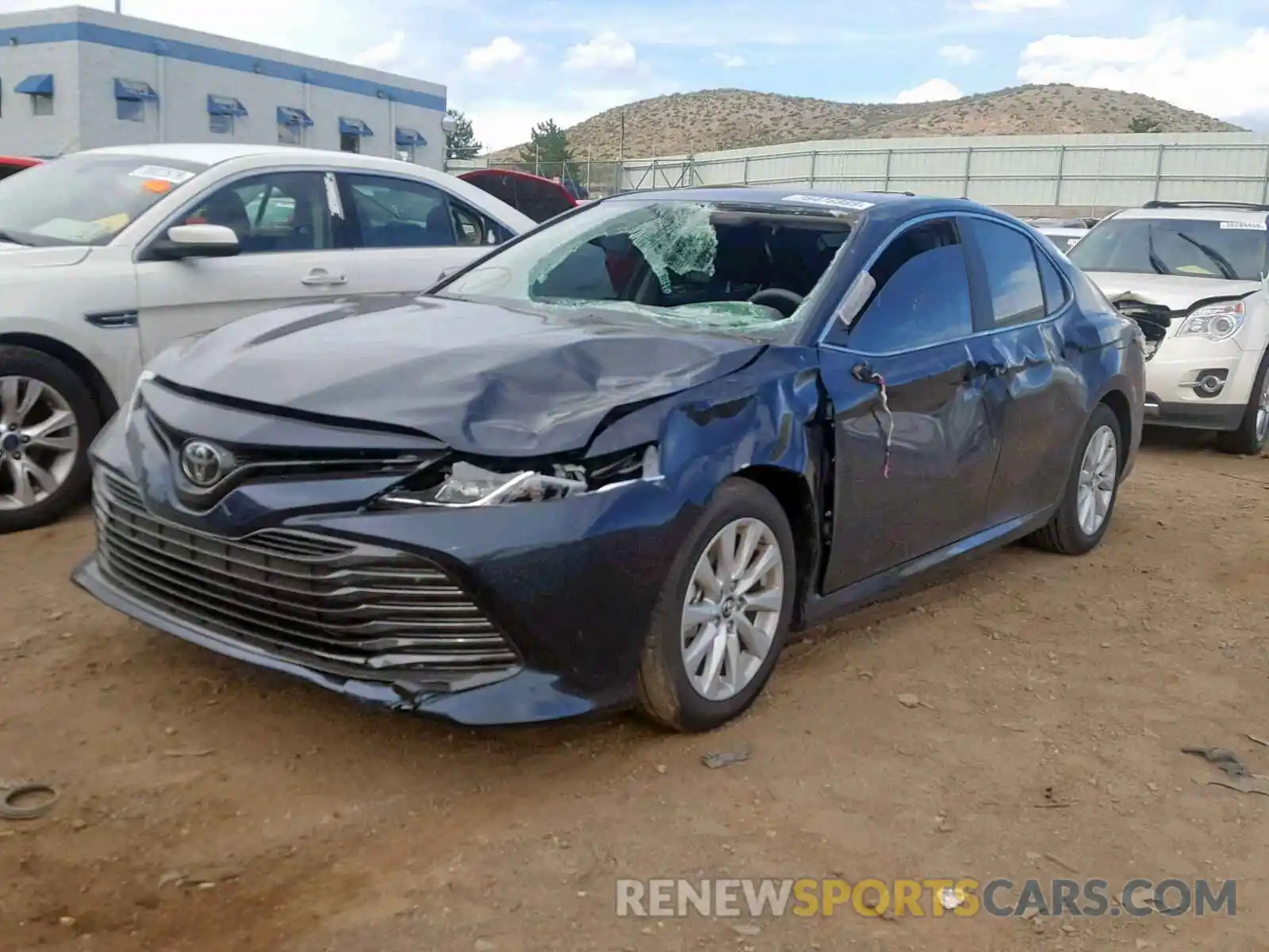 2 Photograph of a damaged car 4T1B11HK0KU680085 TOYOTA CAMRY 2019