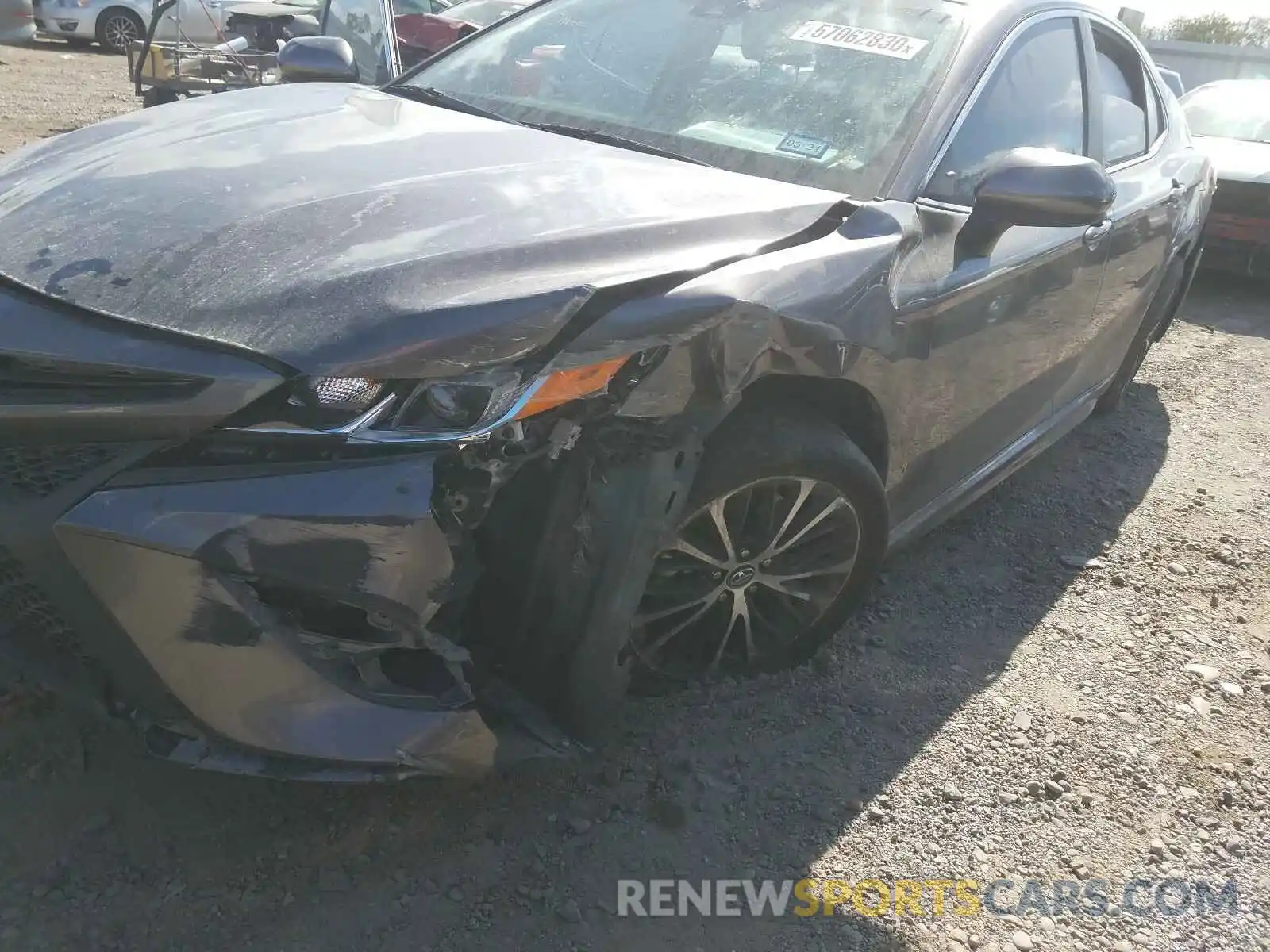 9 Photograph of a damaged car 4T1B11HK0KU686842 TOYOTA CAMRY 2019