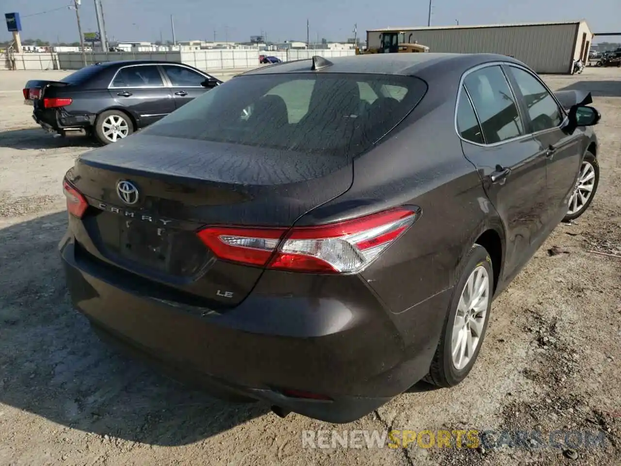 4 Photograph of a damaged car 4T1B11HK0KU686999 TOYOTA CAMRY 2019