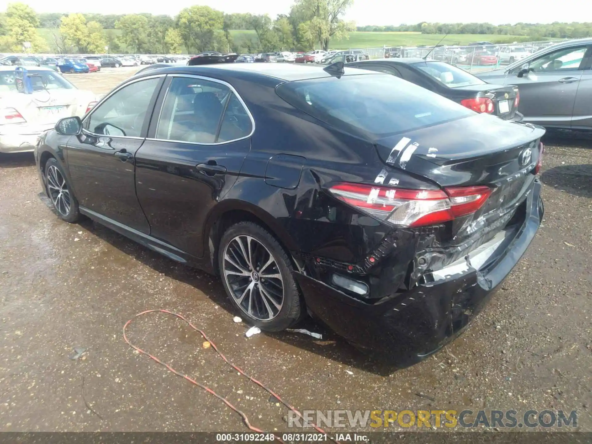 3 Photograph of a damaged car 4T1B11HK0KU687635 TOYOTA CAMRY 2019