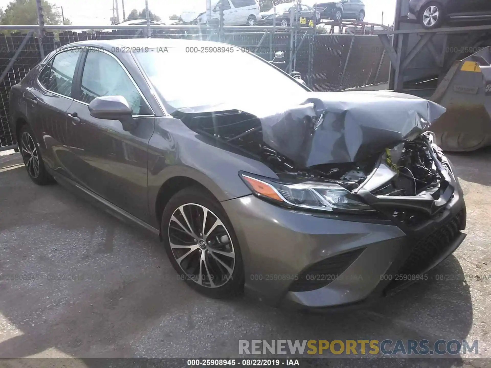 1 Photograph of a damaged car 4T1B11HK0KU688493 TOYOTA CAMRY 2019