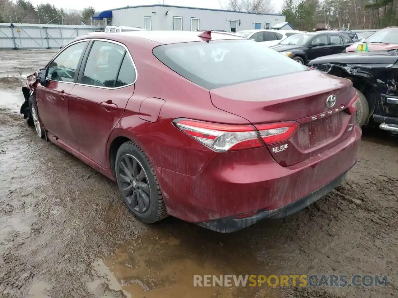 3 Photograph of a damaged car 4T1B11HK0KU690342 TOYOTA CAMRY 2019