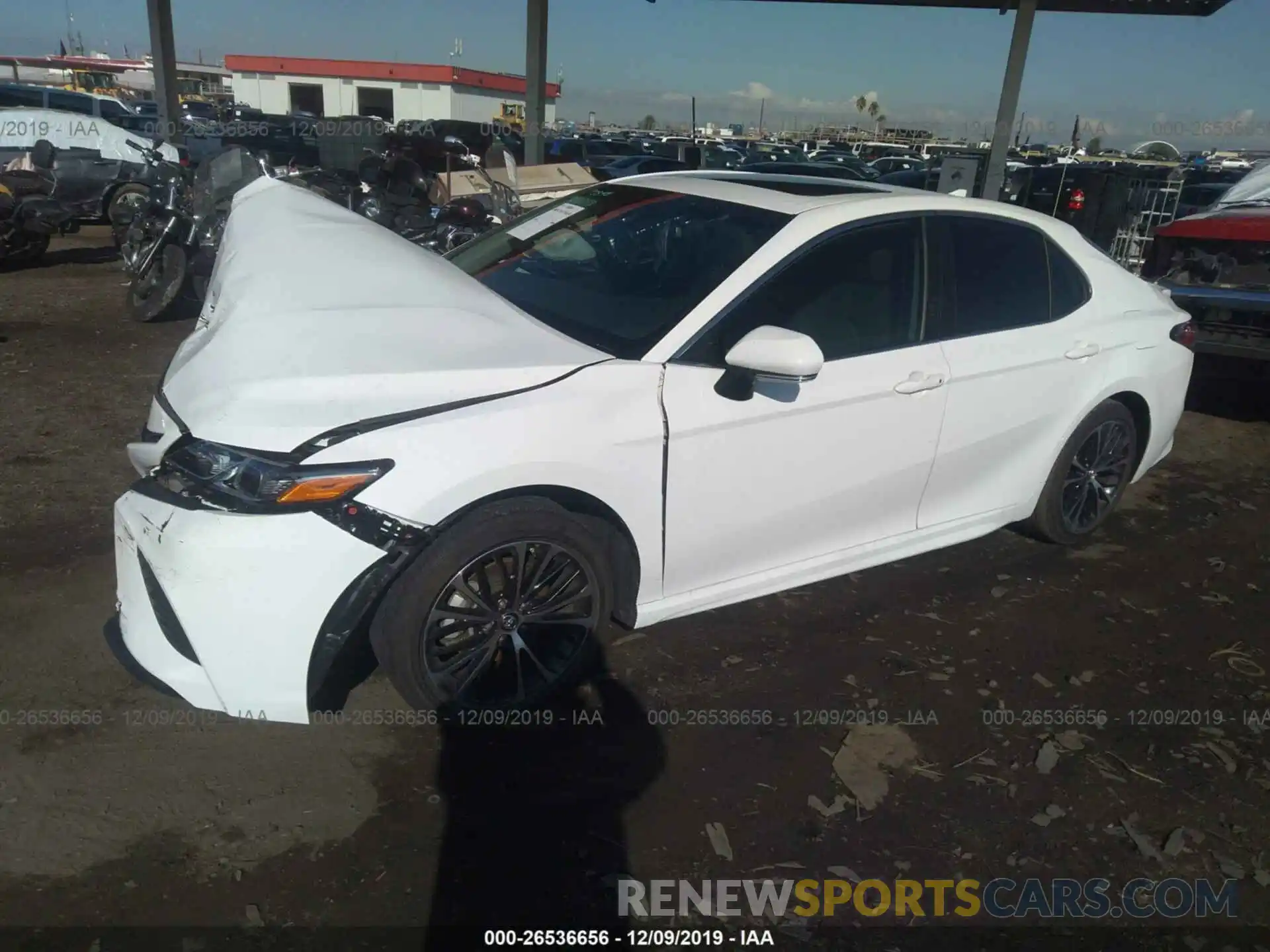 2 Photograph of a damaged car 4T1B11HK0KU691118 TOYOTA CAMRY 2019