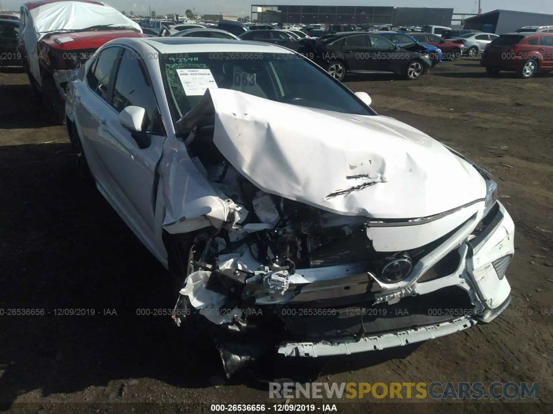 6 Photograph of a damaged car 4T1B11HK0KU691118 TOYOTA CAMRY 2019