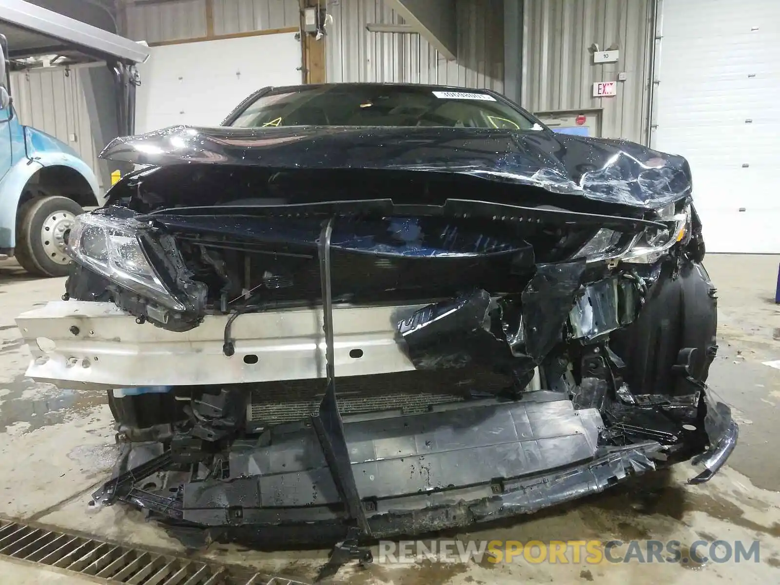 9 Photograph of a damaged car 4T1B11HK0KU691376 TOYOTA CAMRY 2019