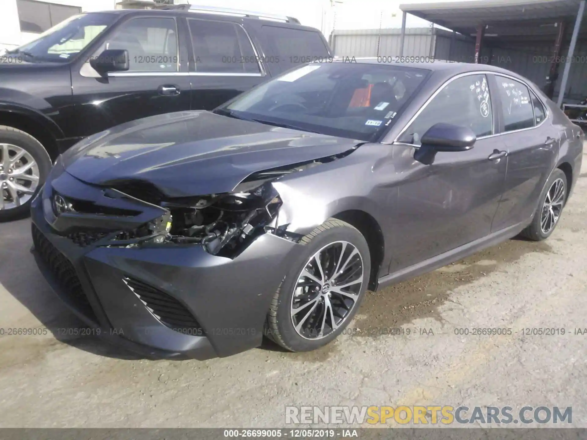 6 Photograph of a damaged car 4T1B11HK0KU692575 TOYOTA CAMRY 2019