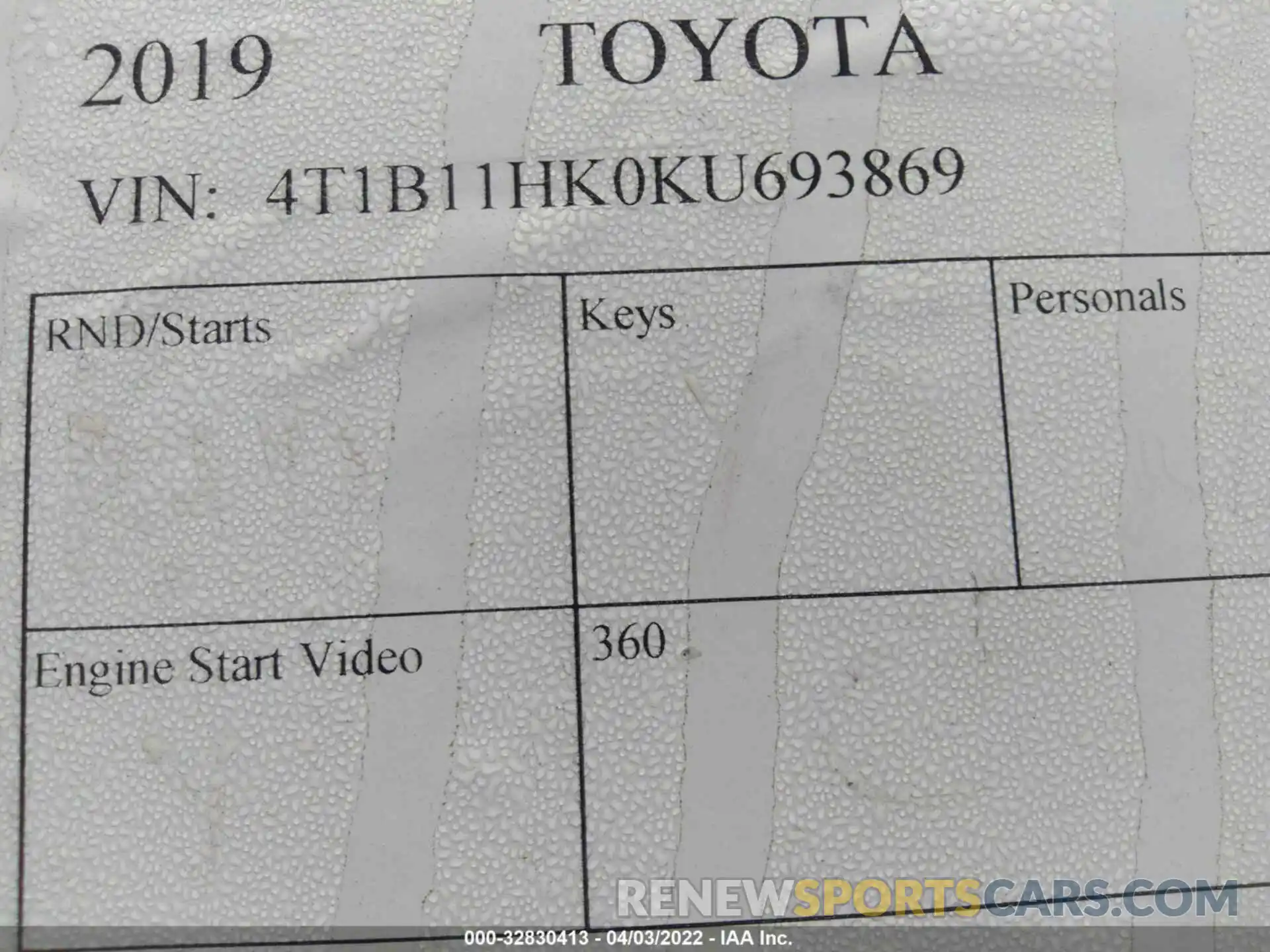 9 Photograph of a damaged car 4T1B11HK0KU693869 TOYOTA CAMRY 2019