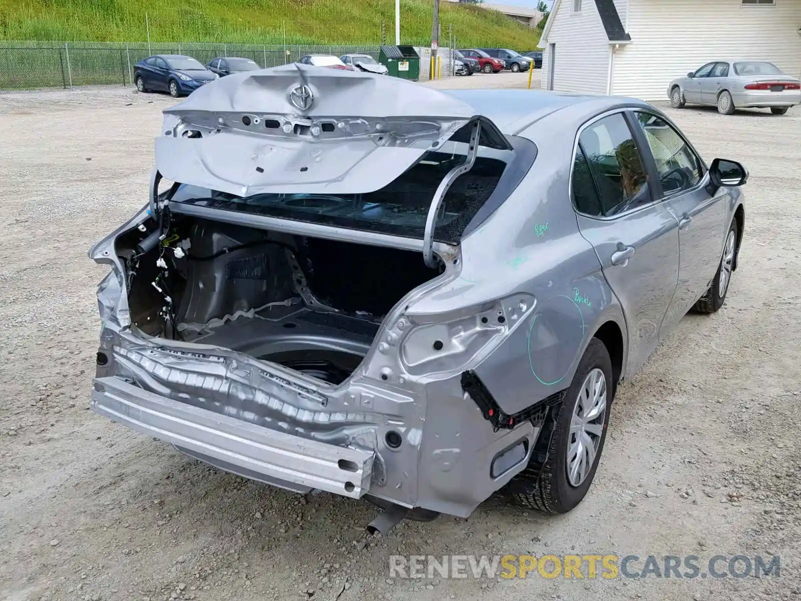 4 Photograph of a damaged car 4T1B11HK0KU694861 TOYOTA CAMRY 2019