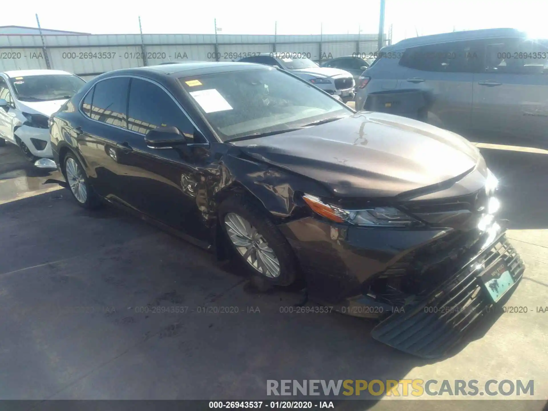 1 Photograph of a damaged car 4T1B11HK0KU698019 TOYOTA CAMRY 2019