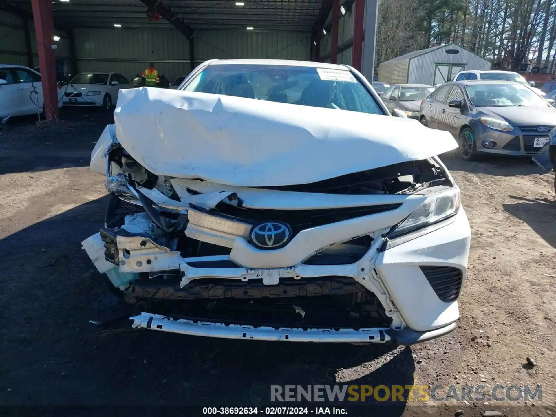 12 Photograph of a damaged car 4T1B11HK0KU698053 TOYOTA CAMRY 2019