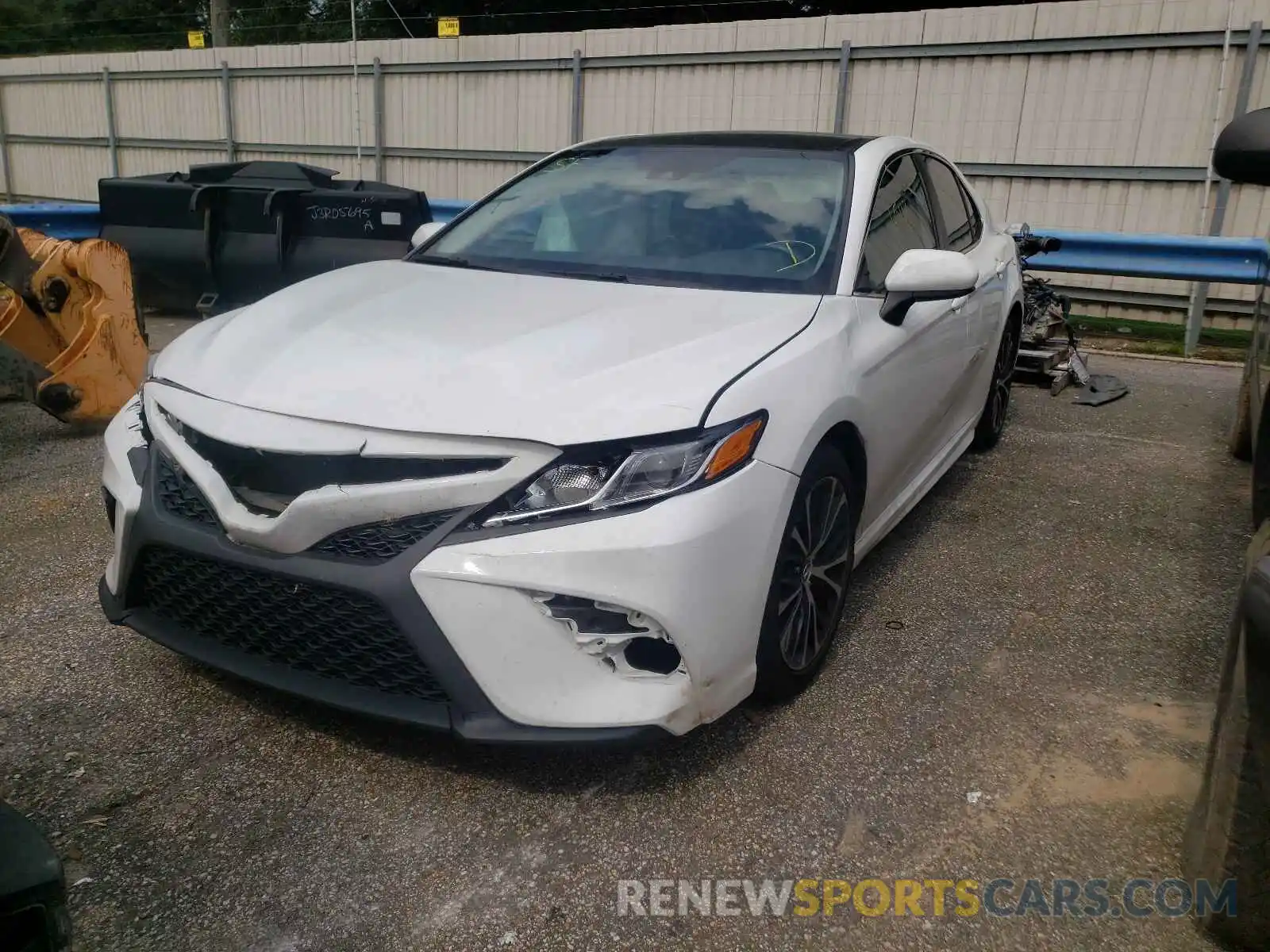 2 Photograph of a damaged car 4T1B11HK0KU698621 TOYOTA CAMRY 2019