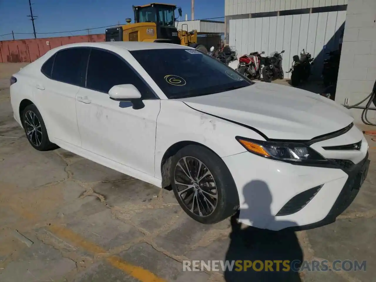 1 Photograph of a damaged car 4T1B11HK0KU698778 TOYOTA CAMRY 2019