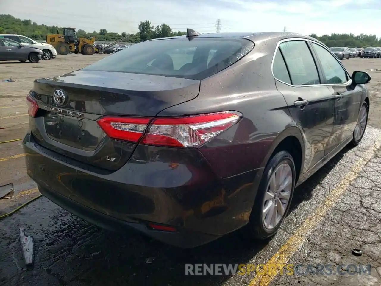 4 Photograph of a damaged car 4T1B11HK0KU699459 TOYOTA CAMRY 2019