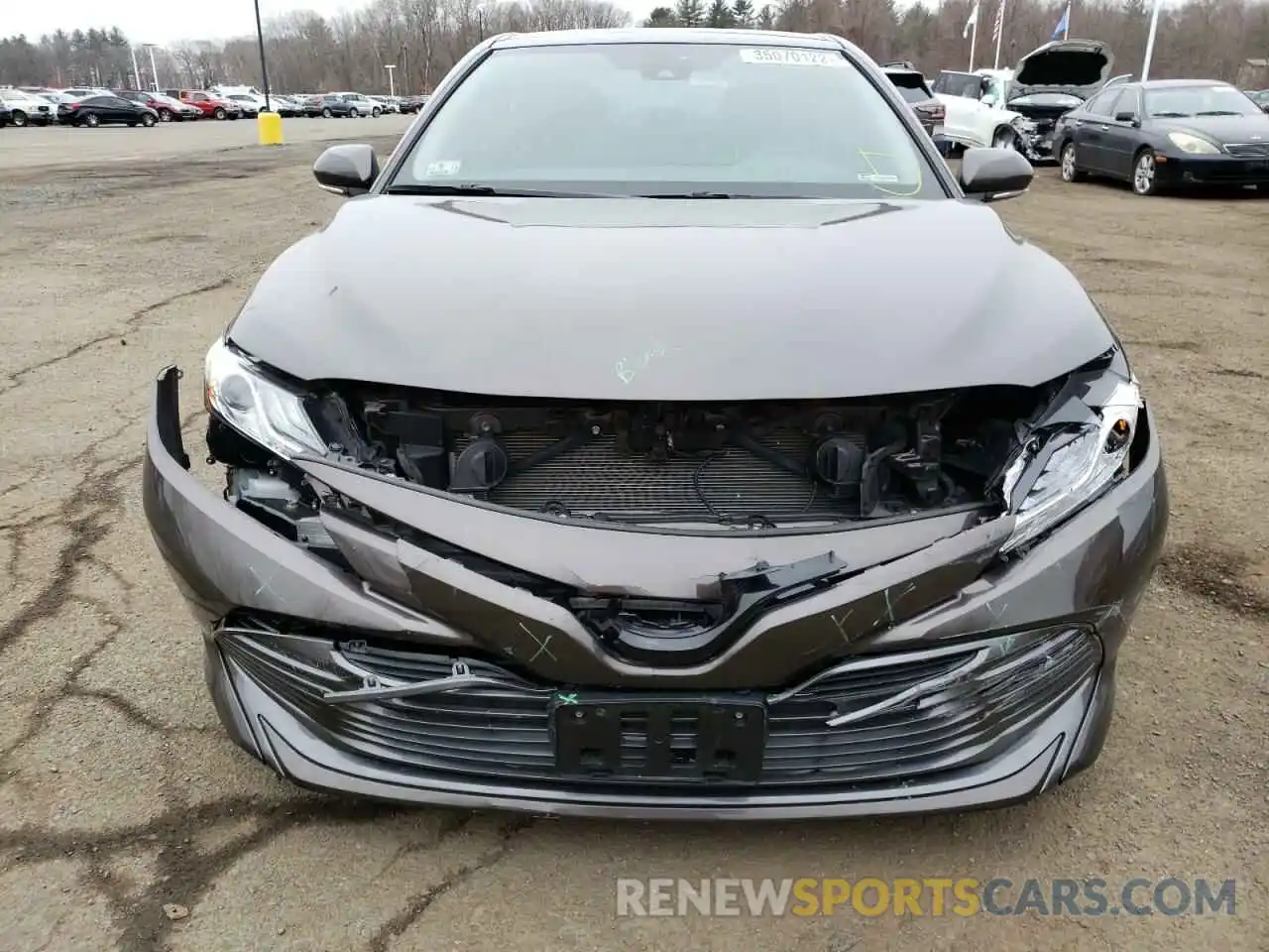 9 Photograph of a damaged car 4T1B11HK0KU699915 TOYOTA CAMRY 2019