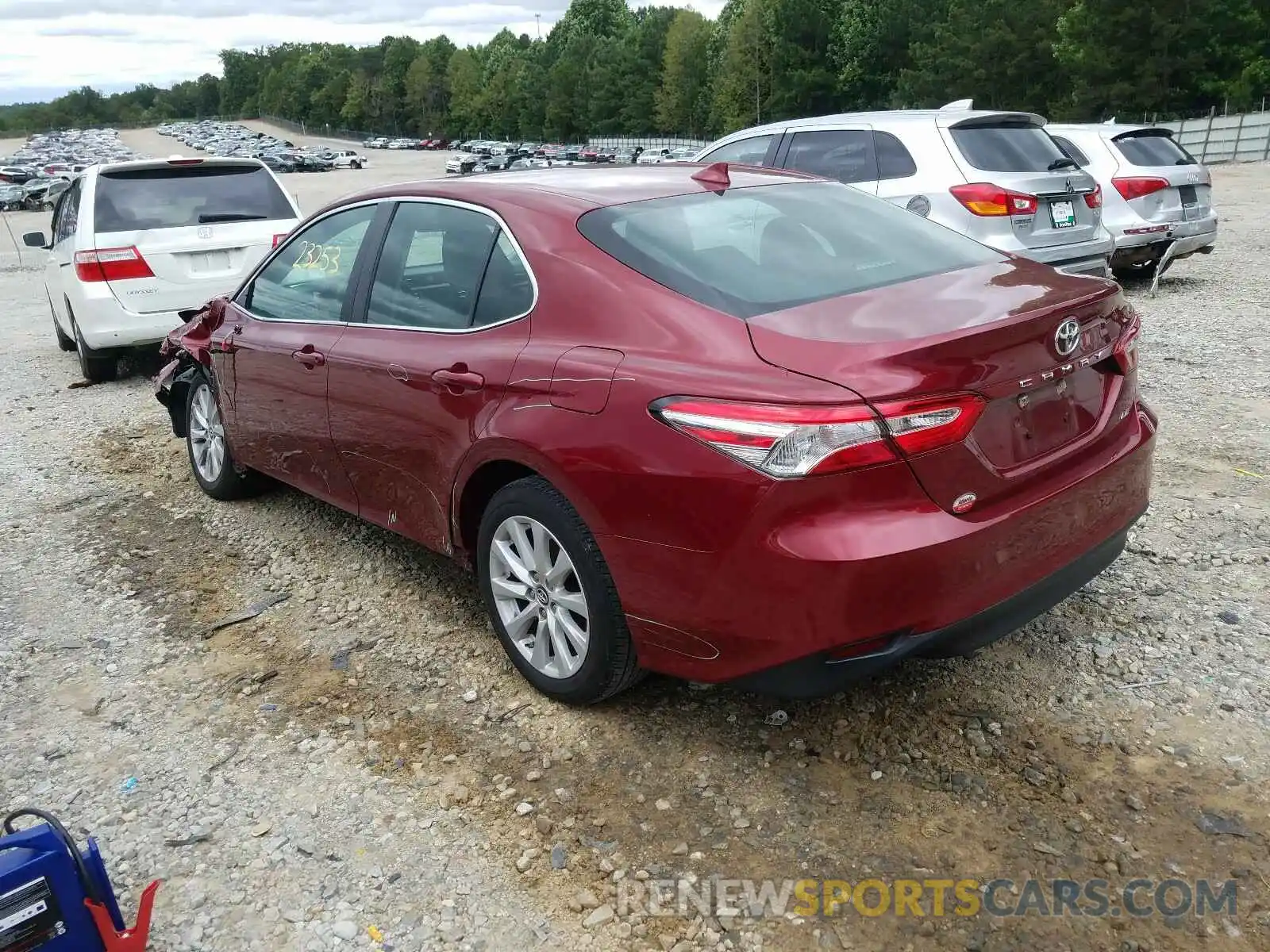 3 Photograph of a damaged car 4T1B11HK0KU701095 TOYOTA CAMRY 2019