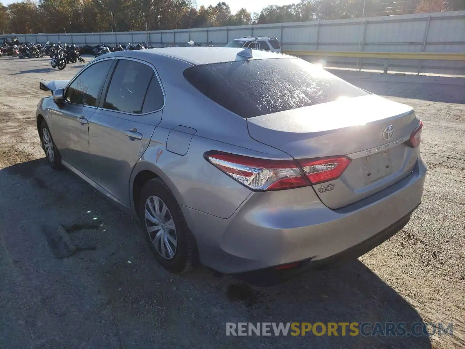 3 Photograph of a damaged car 4T1B11HK0KU701257 TOYOTA CAMRY 2019