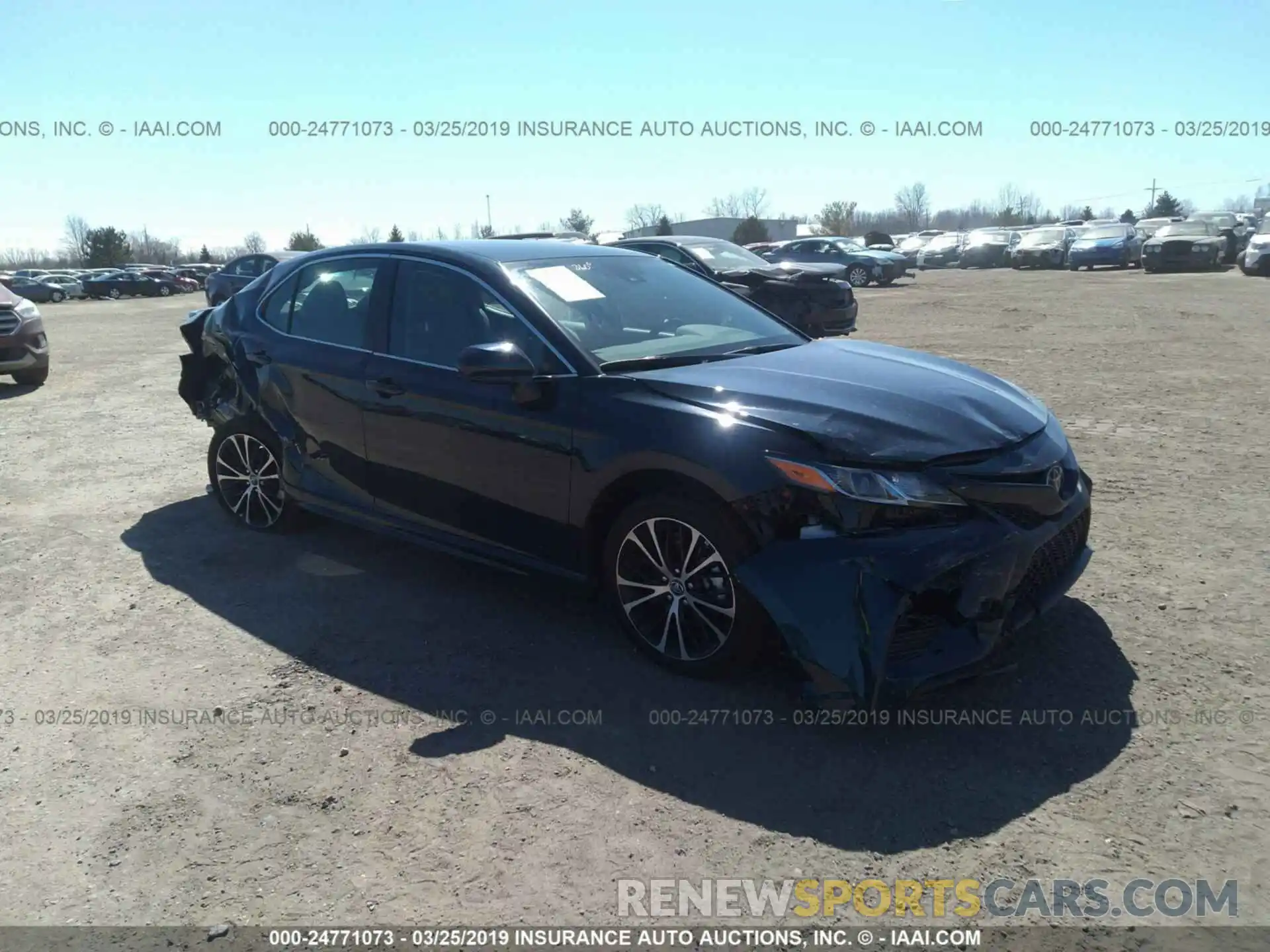 1 Photograph of a damaged car 4T1B11HK0KU702070 TOYOTA CAMRY 2019