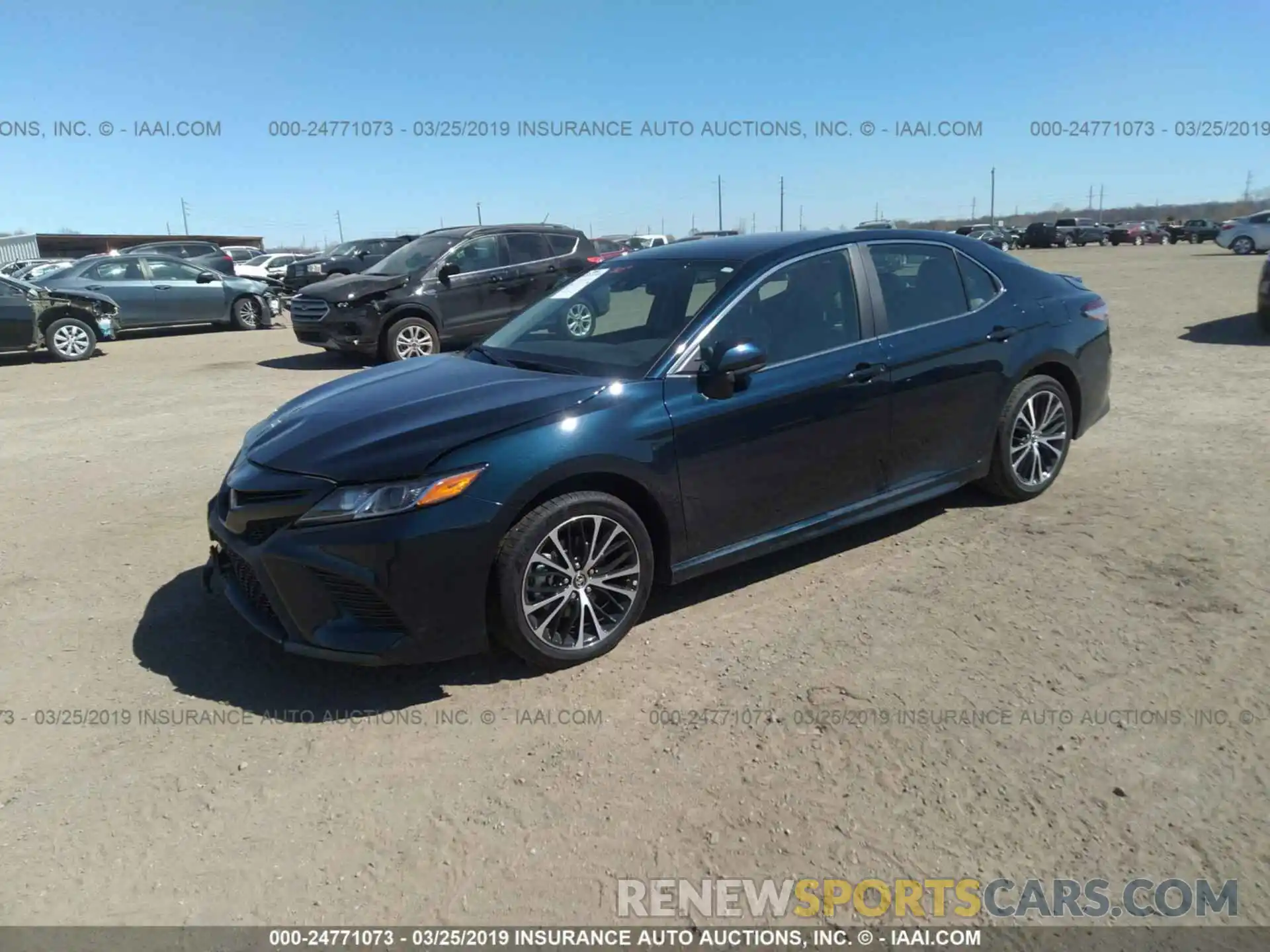 2 Photograph of a damaged car 4T1B11HK0KU702070 TOYOTA CAMRY 2019