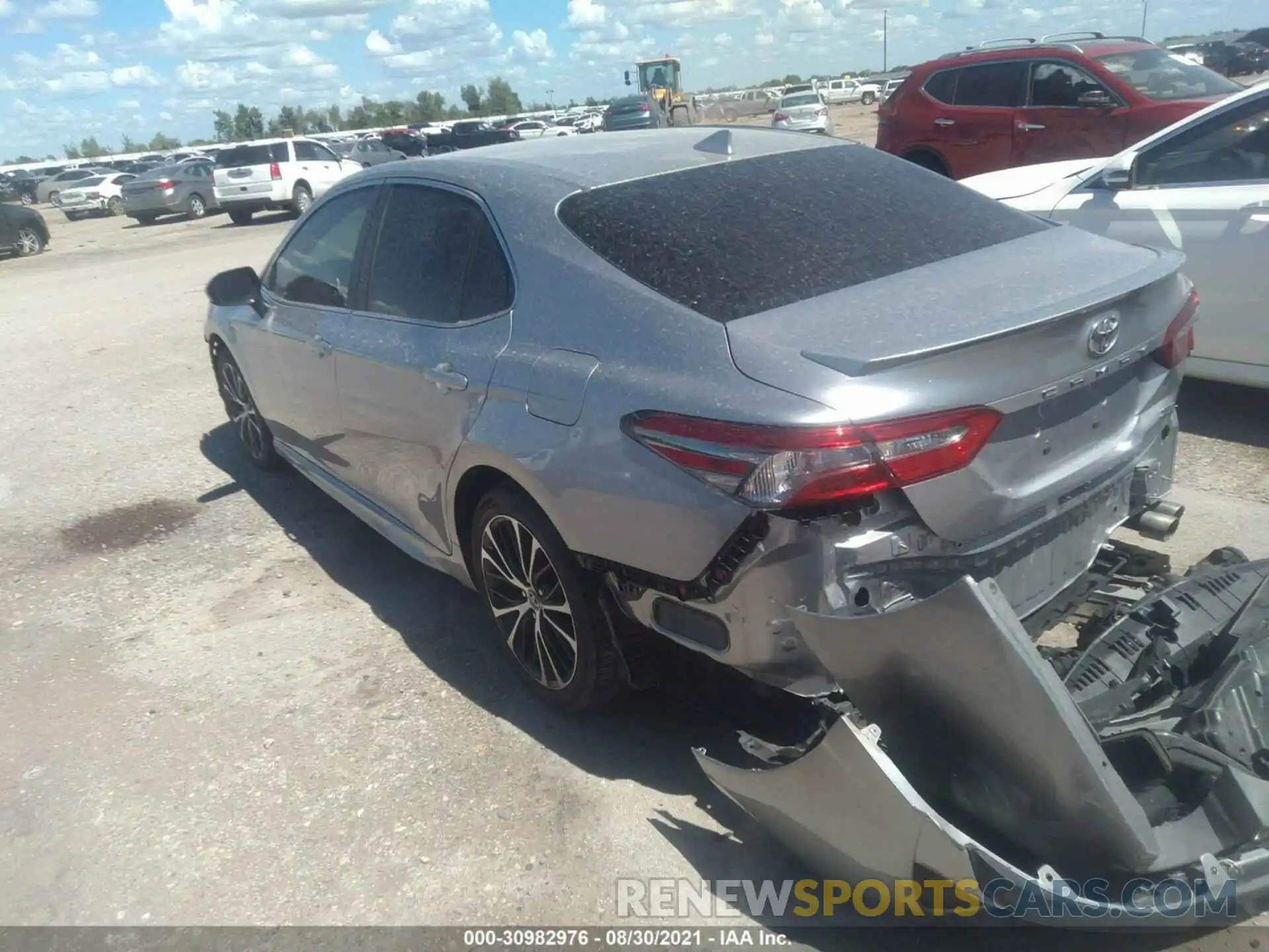 3 Photograph of a damaged car 4T1B11HK0KU702280 TOYOTA CAMRY 2019