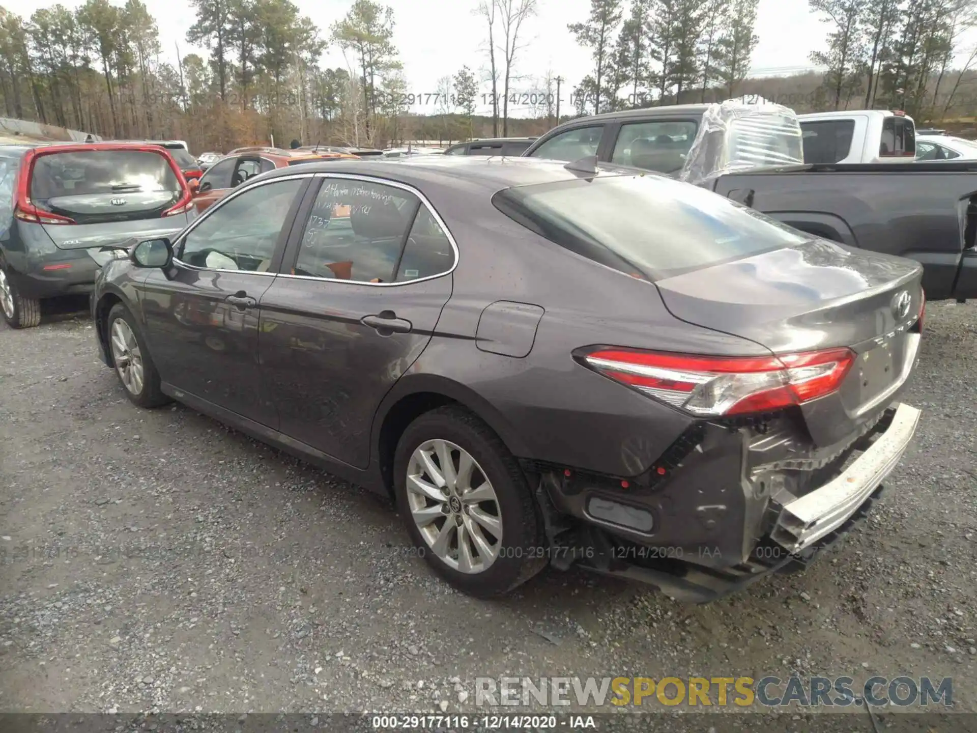 3 Photograph of a damaged car 4T1B11HK0KU703011 TOYOTA CAMRY 2019