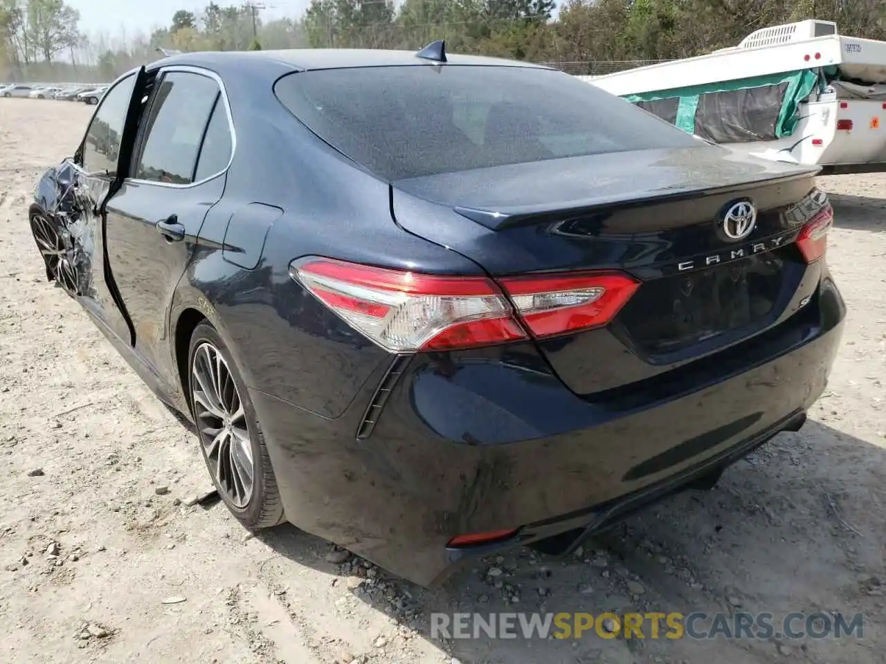 3 Photograph of a damaged car 4T1B11HK0KU705583 TOYOTA CAMRY 2019