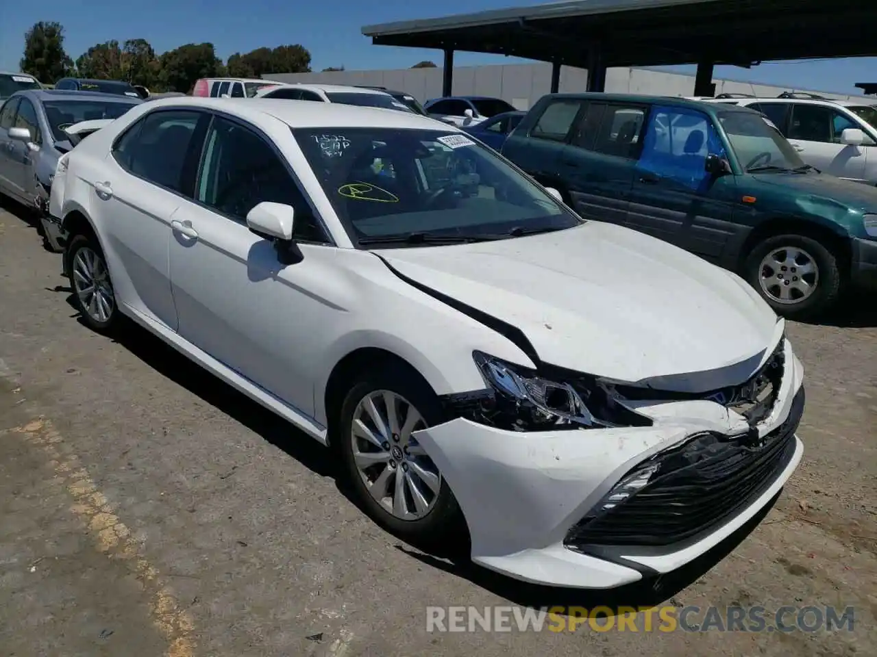 1 Photograph of a damaged car 4T1B11HK0KU705695 TOYOTA CAMRY 2019