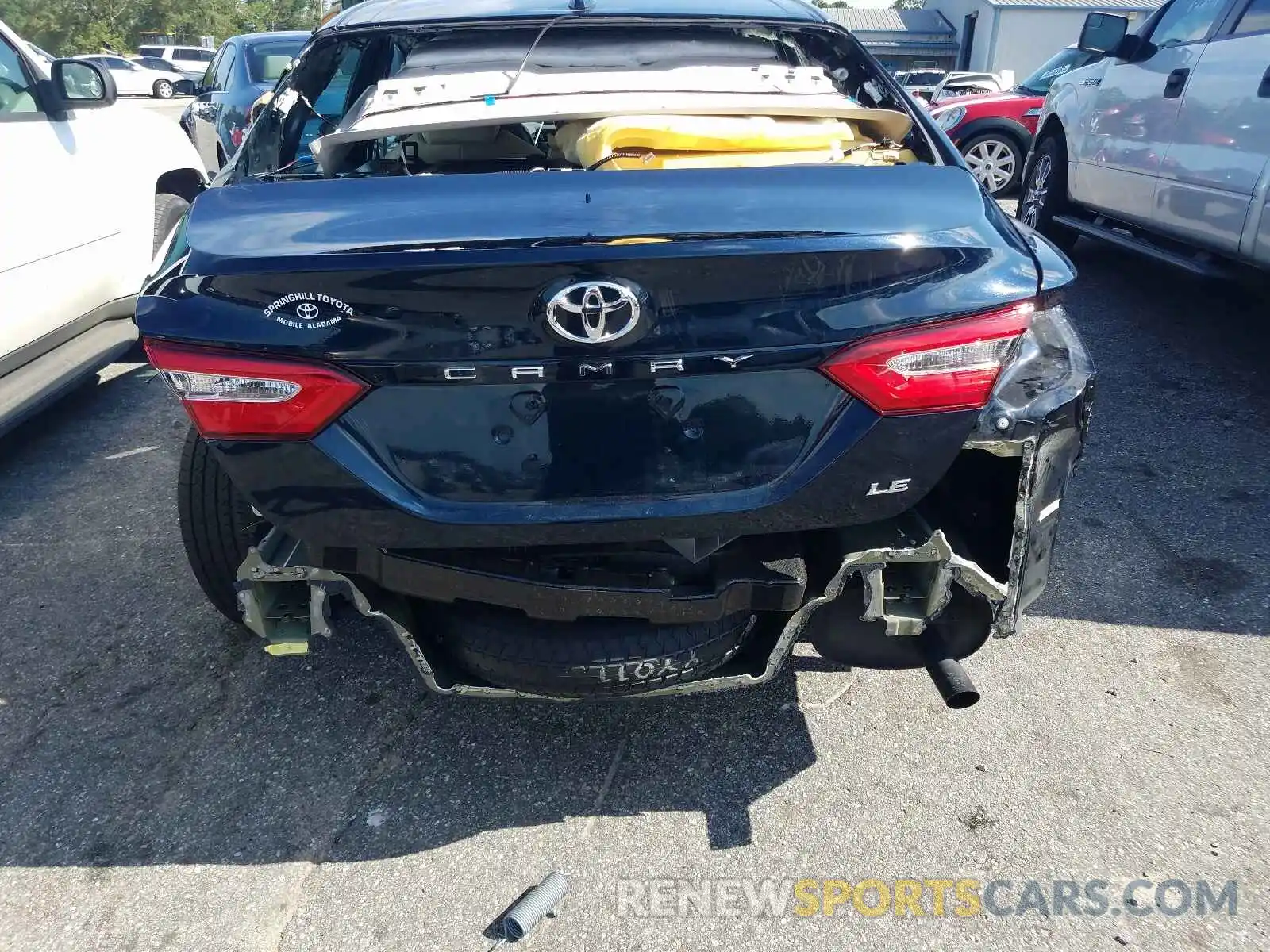 9 Photograph of a damaged car 4T1B11HK0KU705874 TOYOTA CAMRY 2019