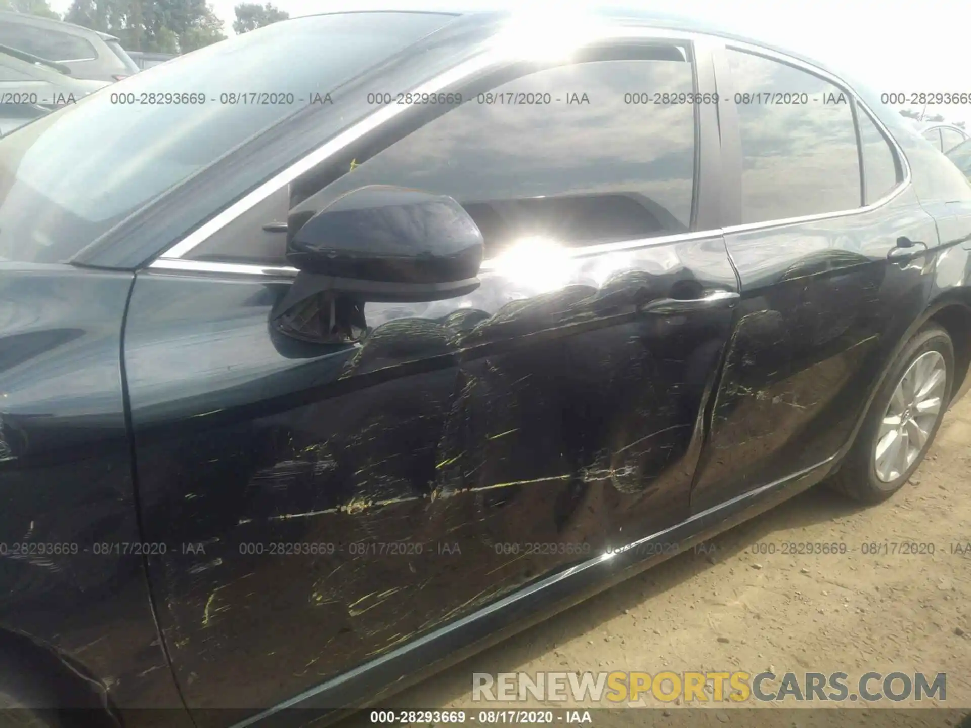 6 Photograph of a damaged car 4T1B11HK0KU706037 TOYOTA CAMRY 2019