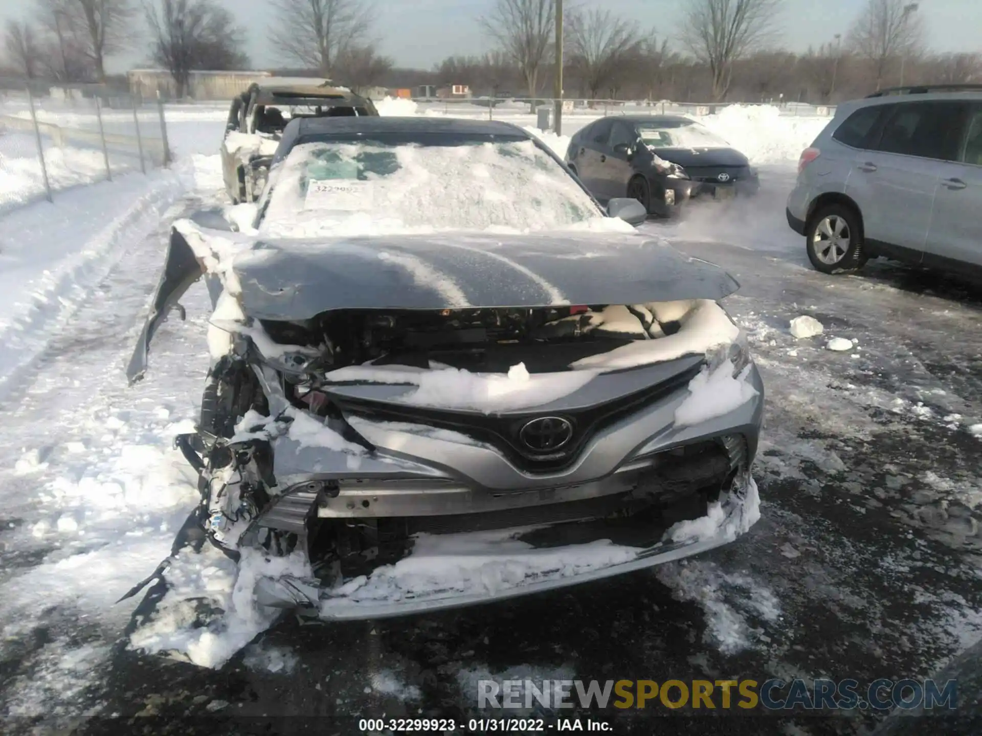 6 Photograph of a damaged car 4T1B11HK0KU707625 TOYOTA CAMRY 2019